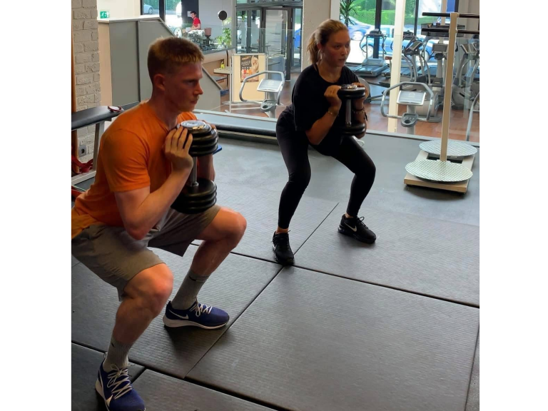 Kevin De Bruyne en Michelle Lacroix die trainen bij Dilorenzo Personaltraining